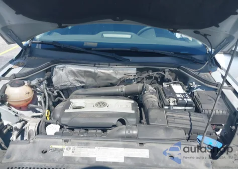 2018 Volkswagen Tiguan Limited 2.0T from USA, damaged, VIN WVGAV7AX4JK001874